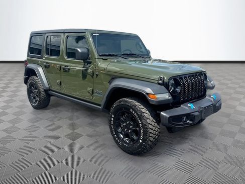 Used 2023 Jeep Wrangler Unlimited AWD/4WD image 4