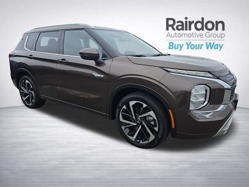 Used 2023 Mitsubishi Outlander SEL AWD/4WD image 1