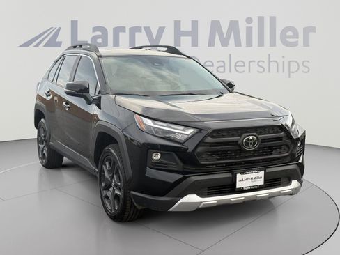 Used 2024 Toyota RAV4 Adventure AWD/4WD image 8