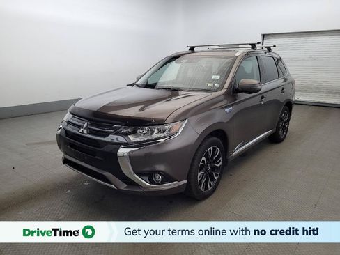 Used 2018 Mitsubishi Outlander GT AWD/4WD image 1