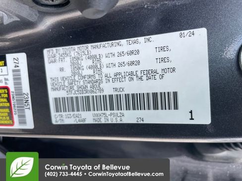 Used 2024 Toyota Tundra Limited AWD/4WD image 23