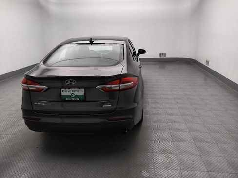 Used 2019 Ford Fusion SE FWD image 7