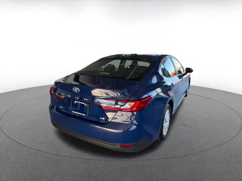 Used 2025 Toyota Camry LE image 16
