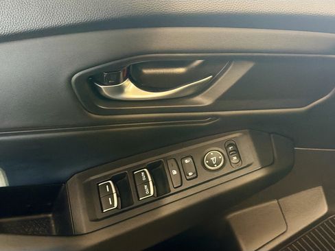 Used 2025 Honda Accord SE image 15