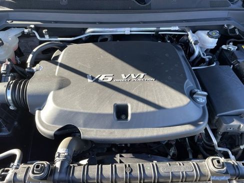 Used 2021 Chevrolet Colorado Z71 image 31