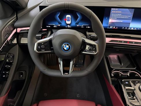 New 2026 BMW i5 eDrive40 w/ M Sport Package RWD image 26