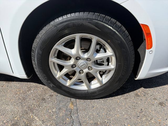 Used 2025 Chrysler Pacifica Select FWD image 15
