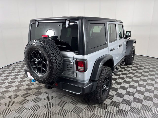 Used 2024 Jeep Wrangler Unlimited AWD/4WD image 7