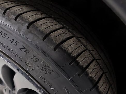 Used 2023 Tesla Model Y Long Range image 22