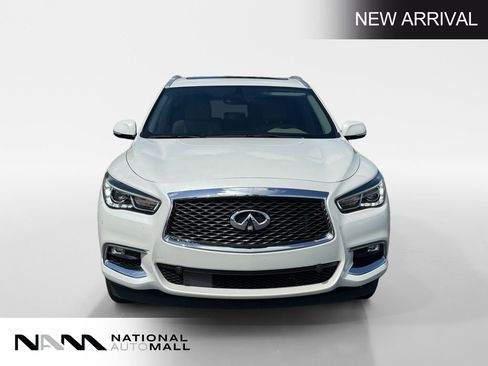 Used 2019 INFINITI QX60 Luxe w/ Essential Package FWD image 8