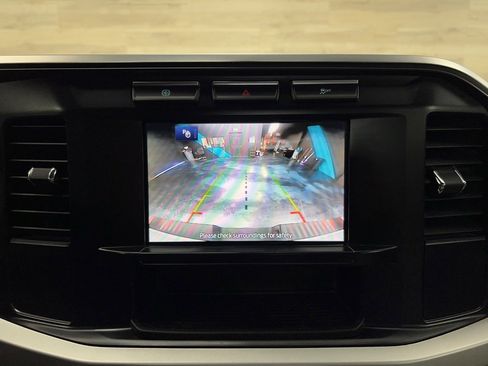 Used 2024 Ford F250 XL w/ XL Chrome Package image 7