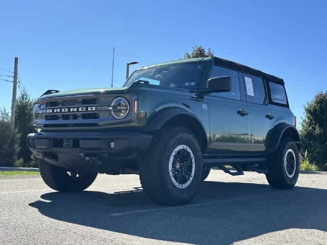 Used 2024 Ford Bronco Big Bend w/ Sasquatch Package AWD/4WD image 20