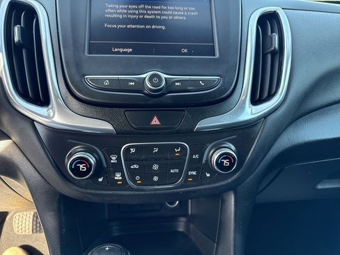 Used 2020 Chevrolet Equinox LT image 15