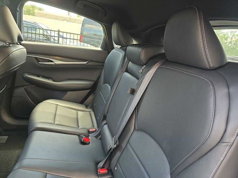 Used 2025 INFINITI QX55 Luxe w/ Cargo Package image 13