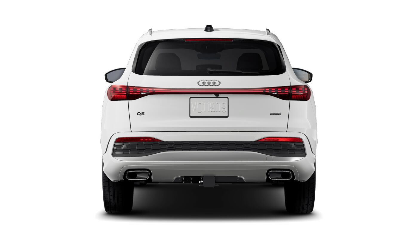 Certified 2025 Audi Q5 Premium w/ 19" Wheel Package AWD/4WD image 7