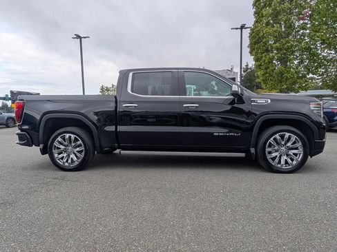 Certified 2024 GMC Sierra 1500 Denali w/ Denali Reserve Package AWD/4WD image 4