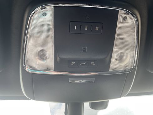 Used 2020 Dodge Durango GT RWD image 32