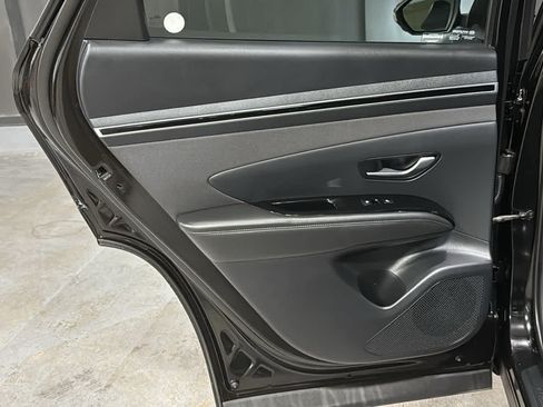 Used 2022 Hyundai Tucson Limited AWD/4WD image 20