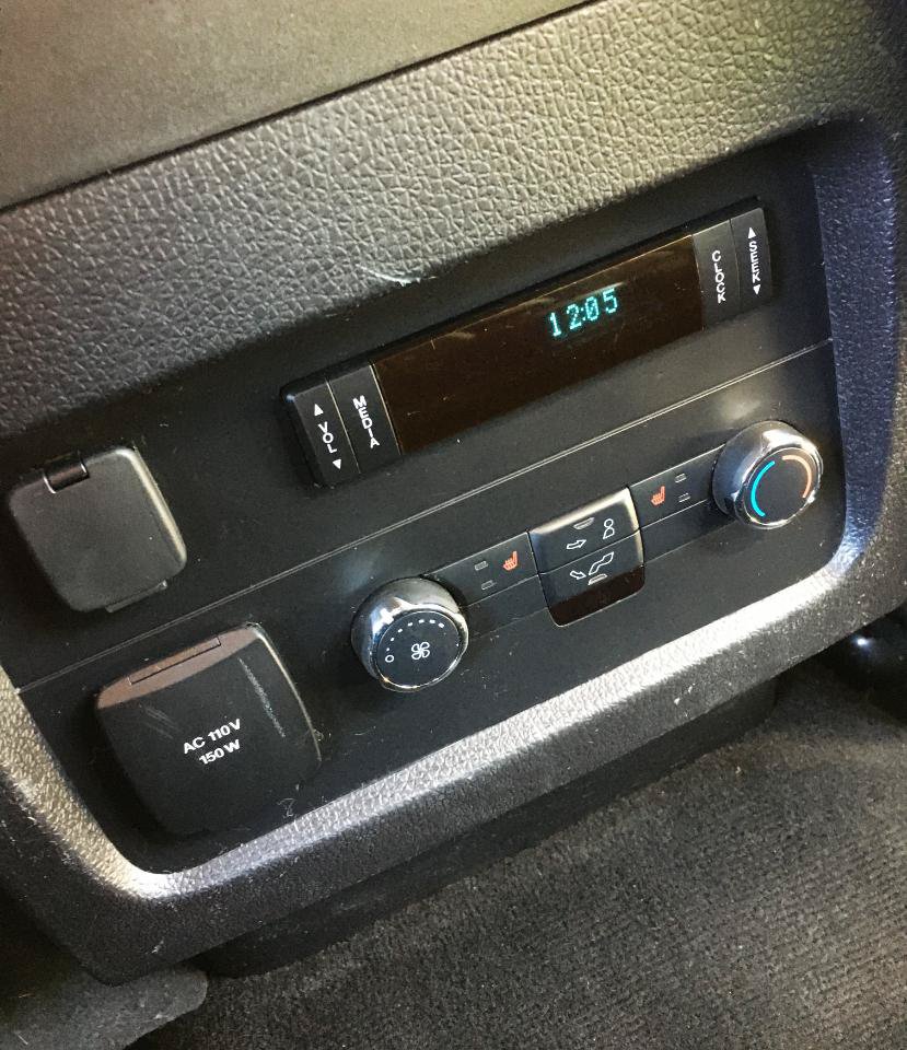 Used 2017 Ford Expedition Limited RWD image 21