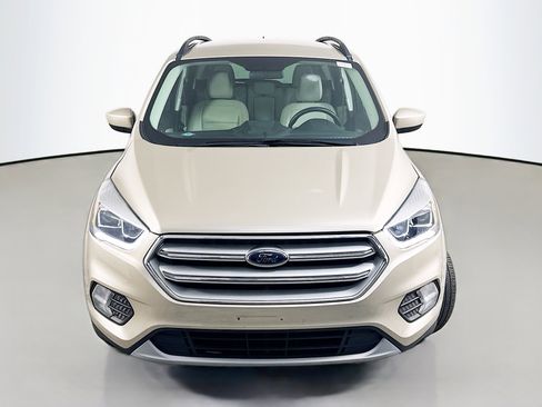 Used 2018 Ford Escape SEL image 2