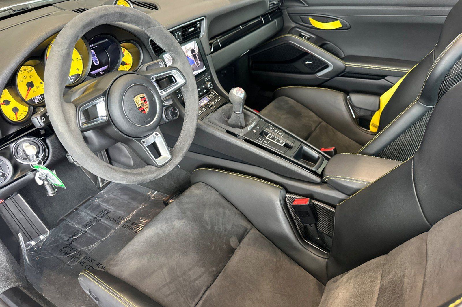 Certified 2018 Porsche 911 Carrera T RWD image 4