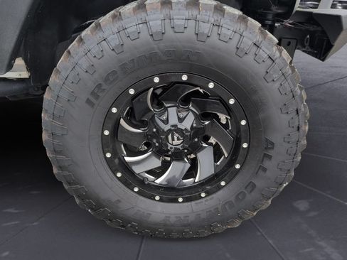 Used 2012 Jeep Wrangler Unlimited Sport AWD/4WD image 6