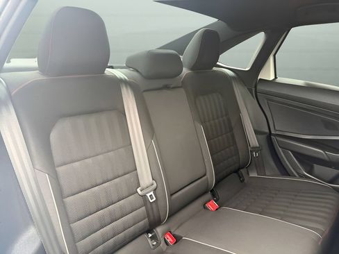 Used 2019 Volkswagen Jetta GLI FWD image 16
