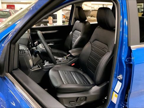 New 2026 Ford Ranger Lariat AWD/4WD image 9
