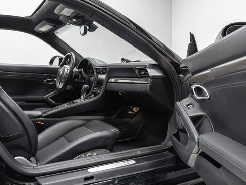 Used 2015 Porsche 911 Turbo S w/ Premium Plus Package image 73
