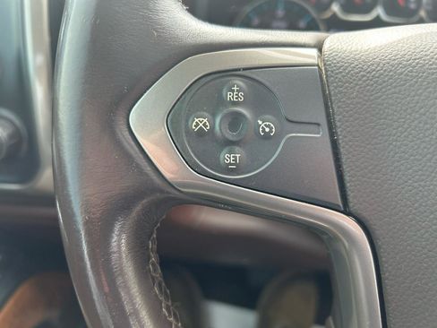 Used 2015 Chevrolet Silverado 1500 High Country AWD/4WD image 17