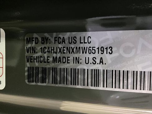Used 2021 Jeep Wrangler Unlimited Sahara AWD/4WD image 32