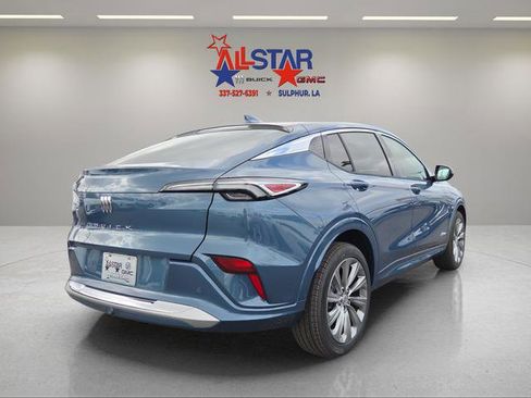 New 2026 Buick Envista Avenir image 7