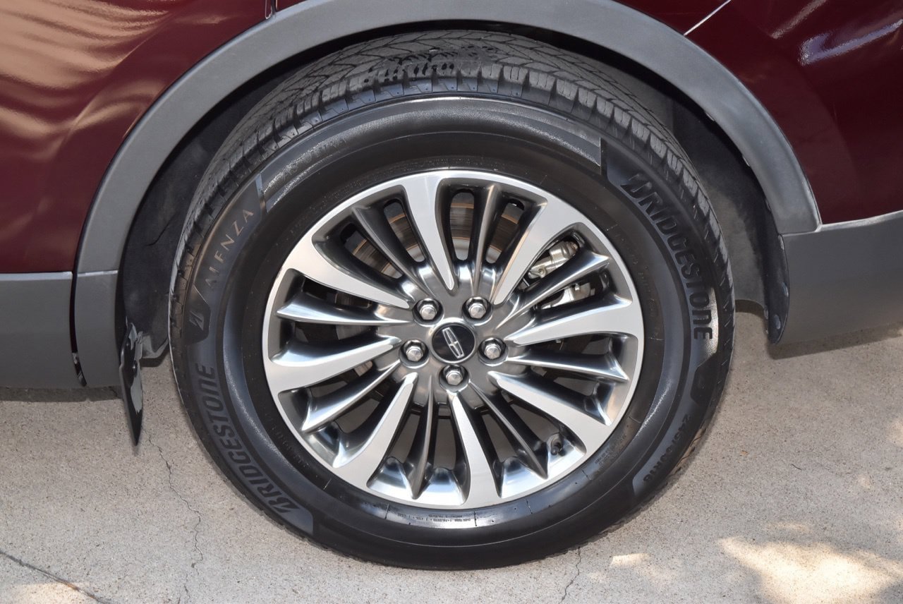 Used 2020 Lincoln Nautilus Reserve w/ Cargo Utility Package AWD/4WD image 34