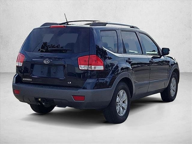 Used 2009 Kia Borrego LX w/ Convenience Pkg RWD image 5