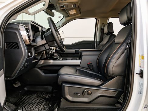 Used 2026 Ford F450 Lariat w/ FX4 Off-Road Package image 43