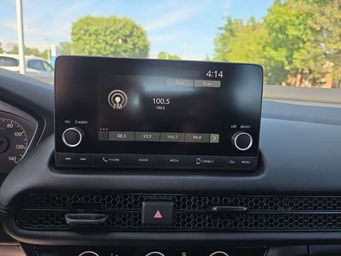Used 2024 Honda HR-V LX image 15