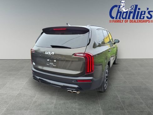 Used 2022 Kia Telluride SX w/ SX Prestige Package AWD/4WD image 4