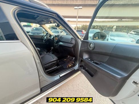 Used 2017 MINI Cooper Countryman FWD image 41