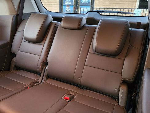 Used 2014 Honda Odyssey EX-L image 24