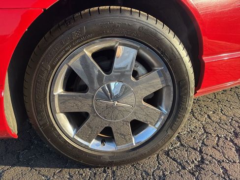 Used 2002 Ford Thunderbird image 2