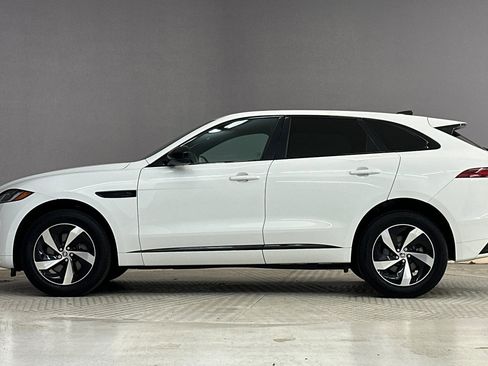 Used 2024 Jaguar F-PACE R-Dynamic S image 2