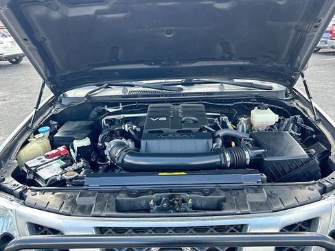 Used 2021 Nissan Frontier SV RWD image 28