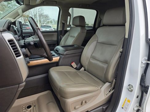 Used 2018 Chevrolet Silverado 1500 LTZ w/ Texas Edition image 14