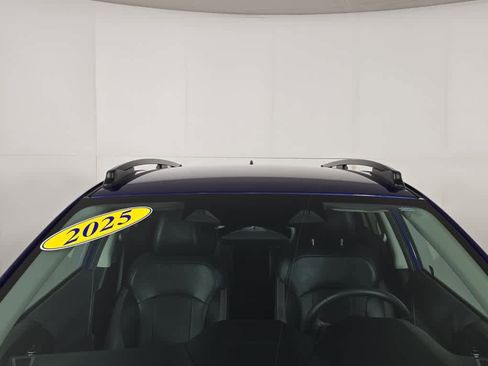 Used 2025 Subaru Crosstrek 2.5i Limited image 5