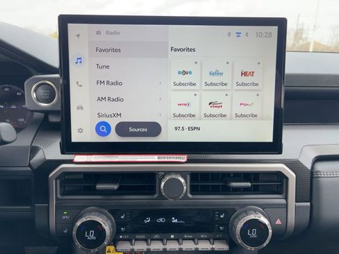 Used 2025 Toyota 4Runner Limited image 15