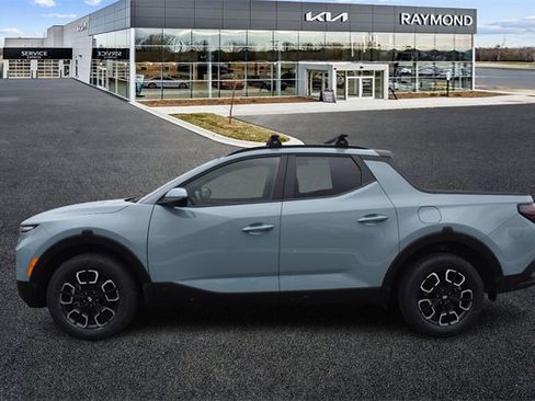 Used 2023 Hyundai Santa Cruz SEL Premium w/ Cargo Package image 6