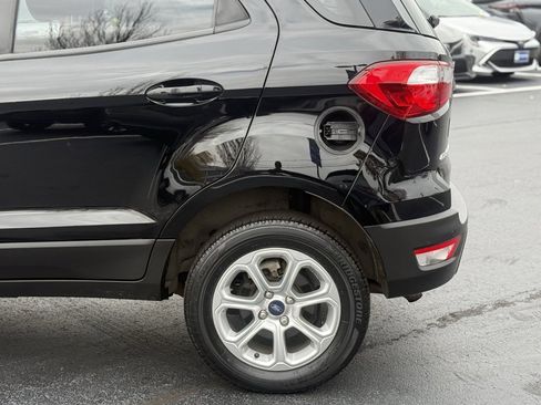 Used 2021 Ford EcoSport SE image 4