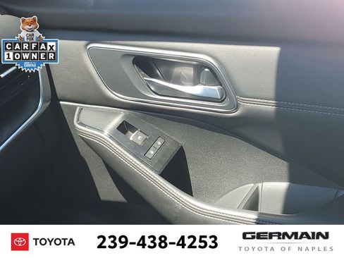 Used 2022 Nissan Rogue Platinum w/ Head-Up Display Package AWD/4WD image 30