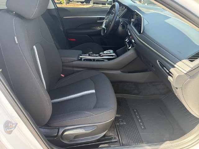 Used 2023 Hyundai Sonata SEL w/ Convenience Package FWD image 16