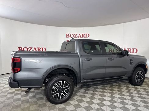 Used 2025 Ford Ranger Lariat w/ Trailer Tow Package image 11